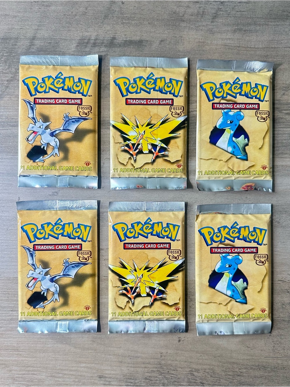 Pokemon Lot of (6) Sealed Unopened Packs 1999 1st Edition “Fossil” Novelty Cards